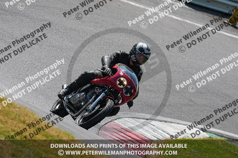 cadwell park;cadwell park photographs;cadwell trackday photographs;enduro digital images;event digital images;eventdigitalimages;peter wileman photography;racing digital images;trackday digital images;trackday photos